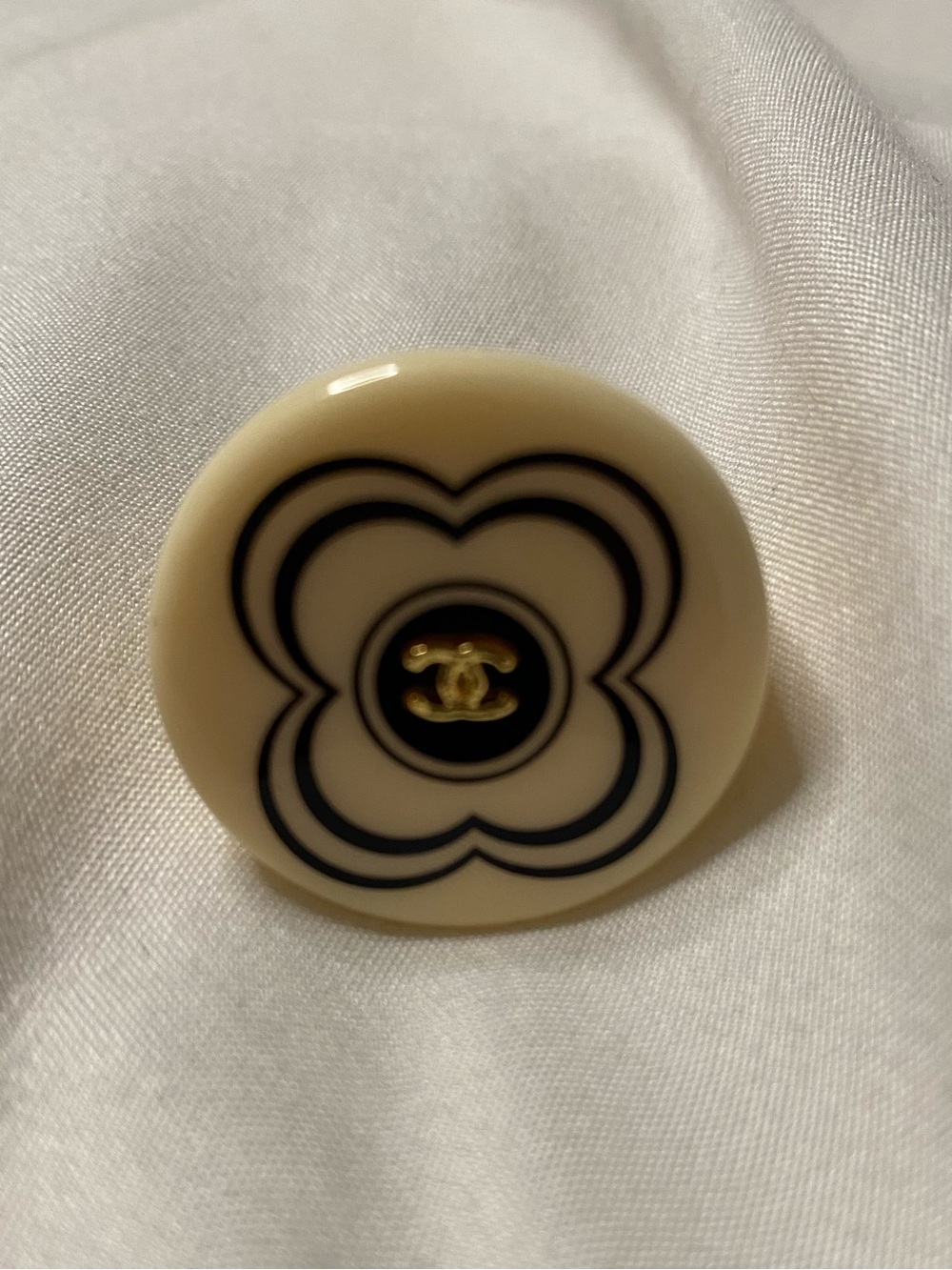 Double C Clover Logo  Resin / Acrylic Ring Women’s SIZE- 7
